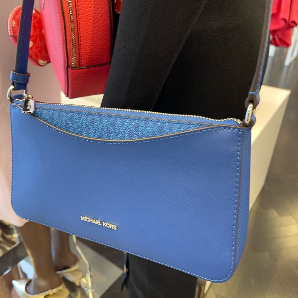 MICHAEL KORS Arden Medium Crossbody XBODY Bag
Galaxy Blue 
NWT - Picture 3 of 16